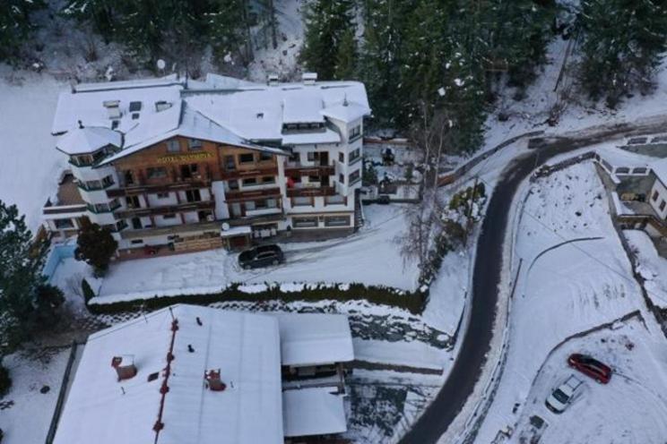 Hotel Olympia Pettneu am Arlberg Eksteriør bilde